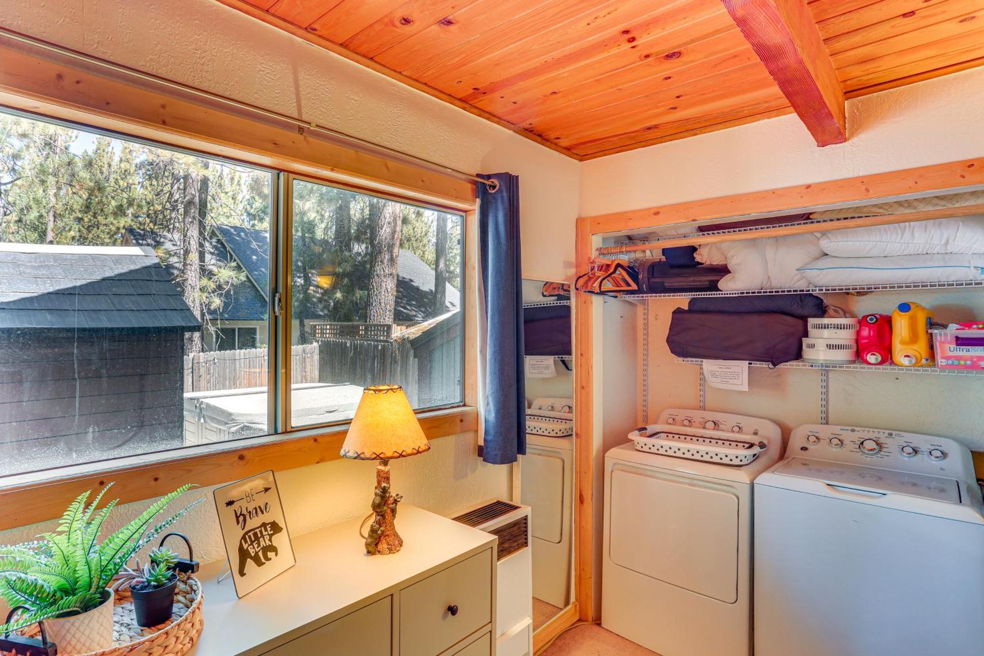 Big Bear Lake Cabin About 1 Mi To Snow Summitandbig Bear 빌라 외부 사진